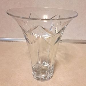 7.5" tall flared vase with star design